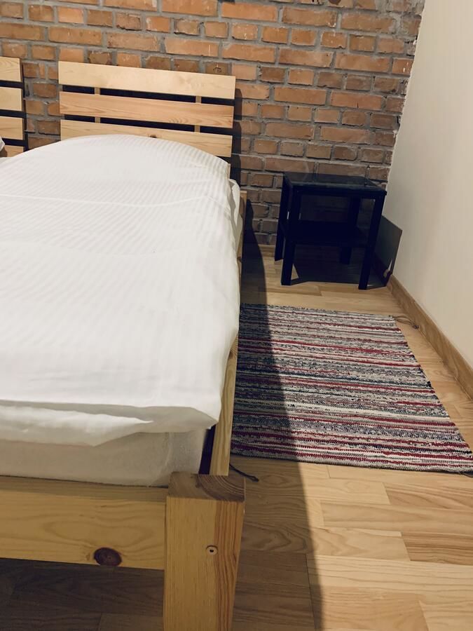 Отели типа «постель и завтрак» Aparthotel Stara Przędzalnia Жирардув-17