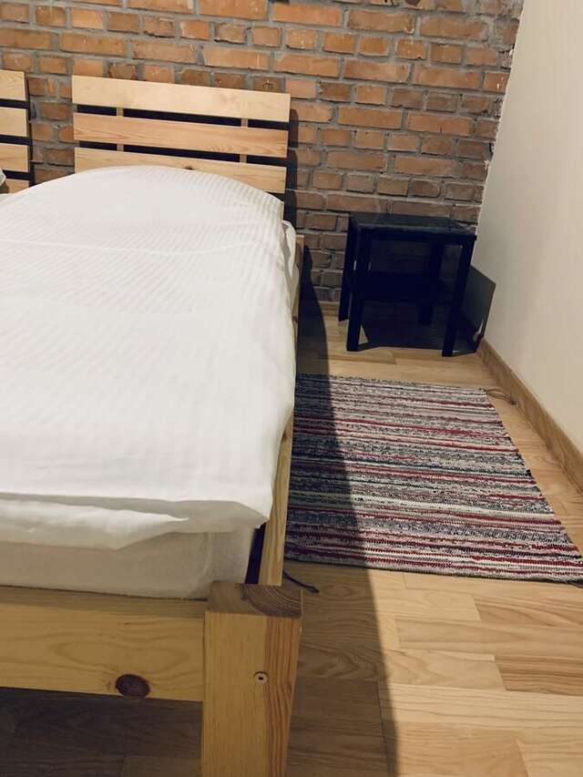 Отели типа «постель и завтрак» Aparthotel Stara Przędzalnia Жирардув-16